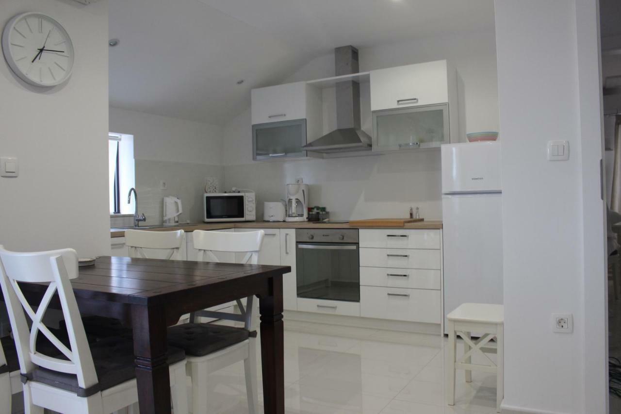 Apartments Helena Бибине Екстериор снимка