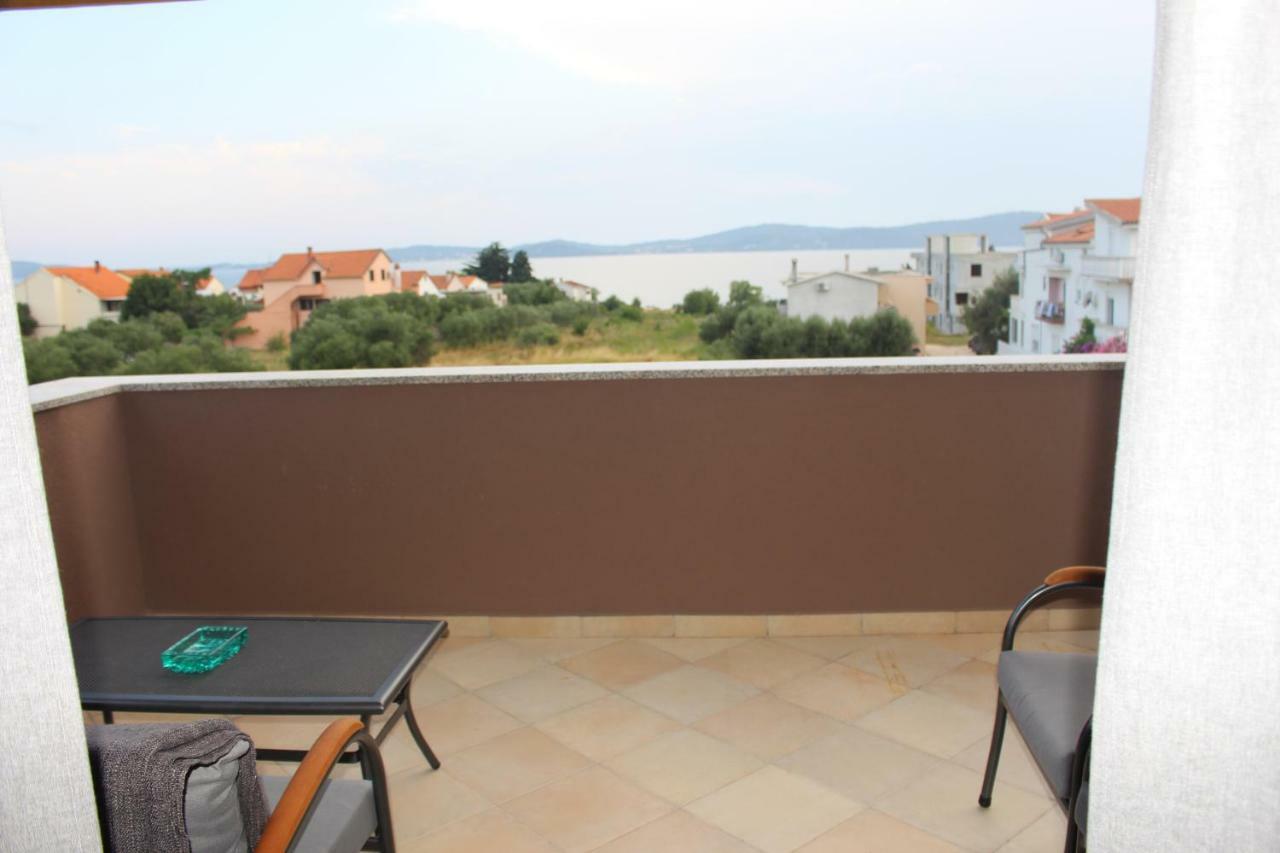 Apartments Helena Бибине Екстериор снимка